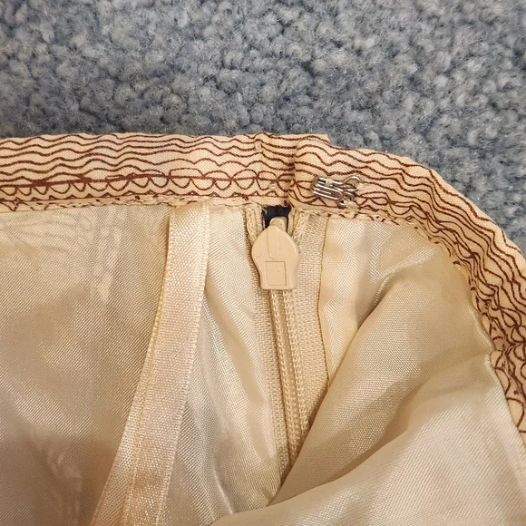 NWT Jones Wear A-line full pleated skirt geometric pattern Size 10 - Picture 7 of 11